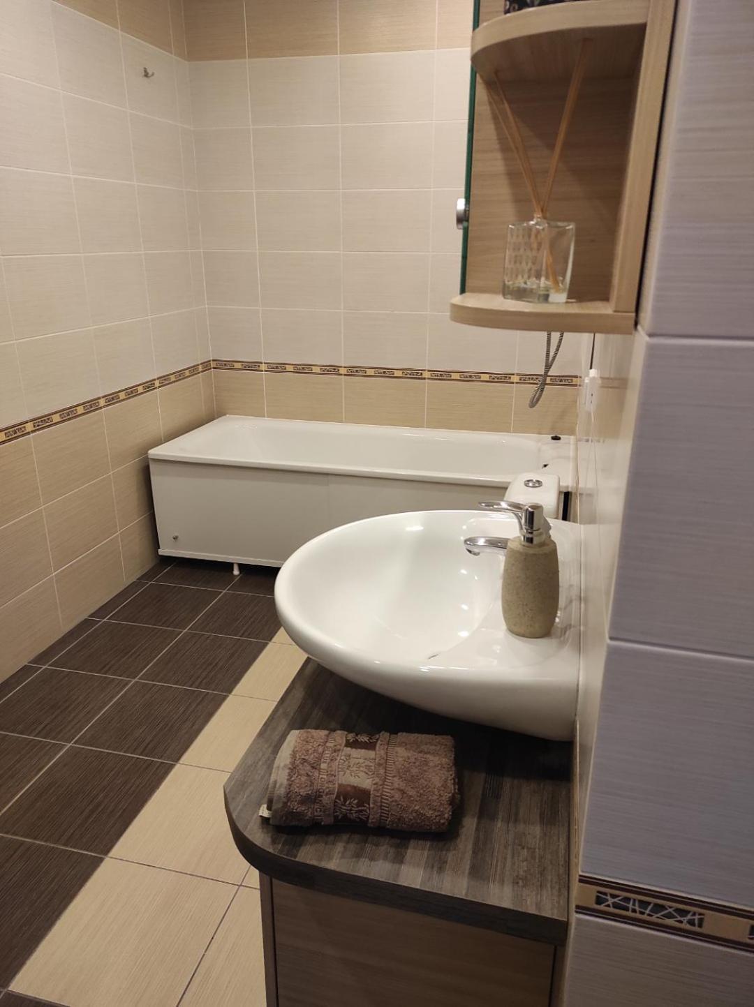 Klaipedos 99 Apartamentai Panevėžys Exteriör bild
